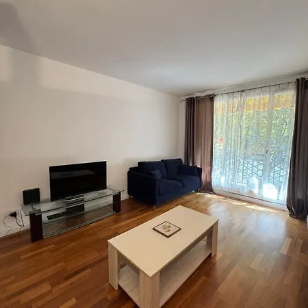 Grand Tour Eiffel Place Barcelone