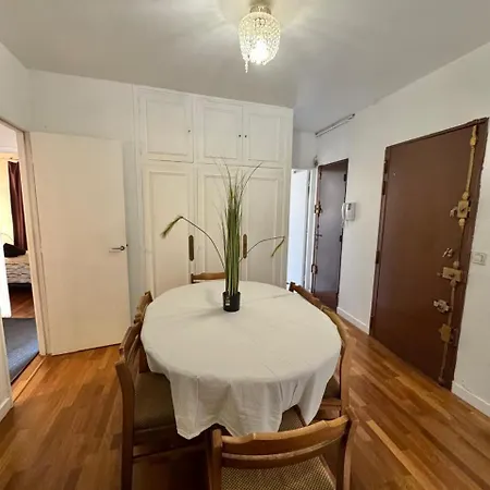 Appartement Grand Tour Eiffel Place Barcelone