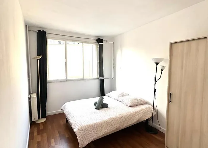 Appartement Grand Tour Eiffel Place Barcelone